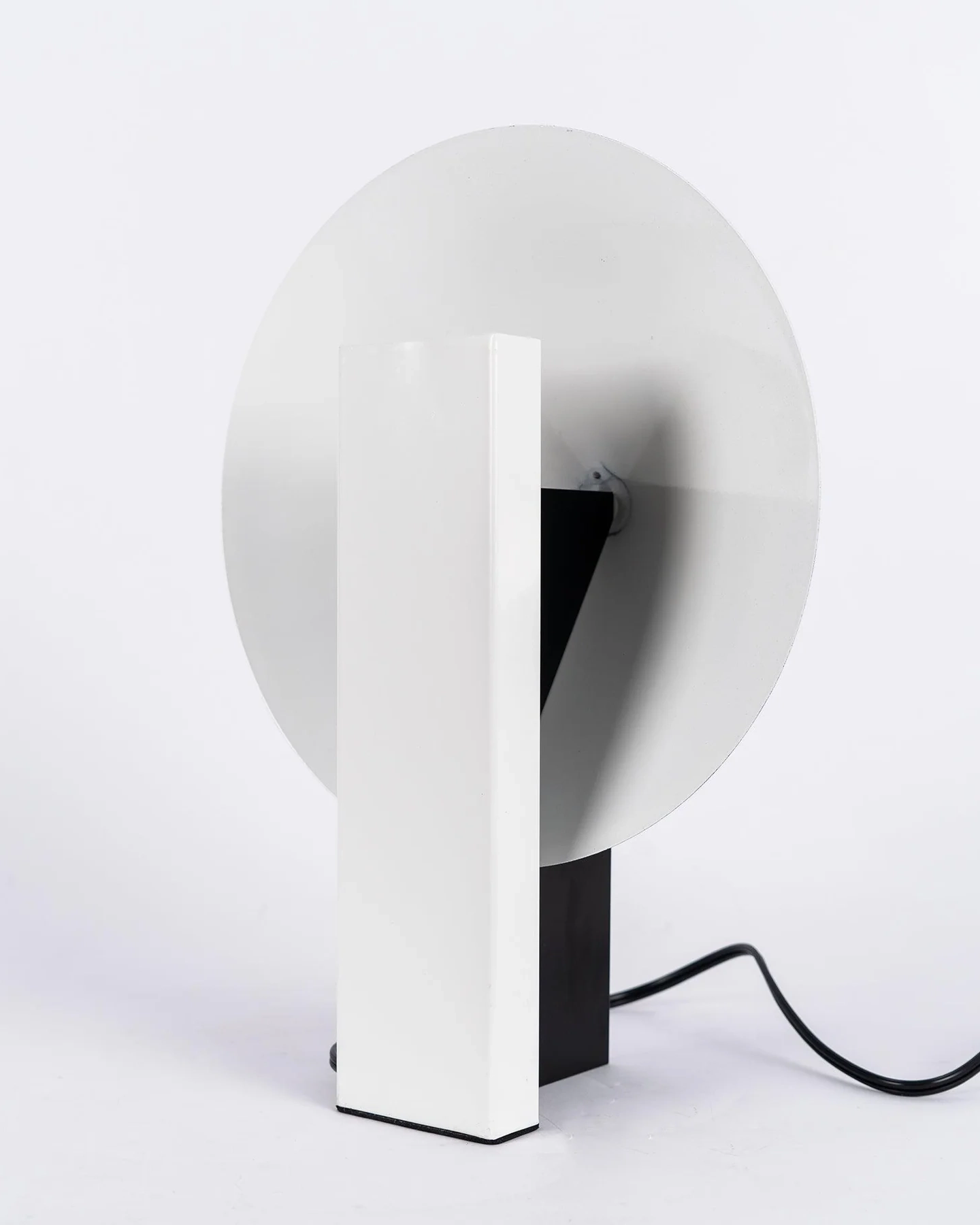 Orbe Table Lamp