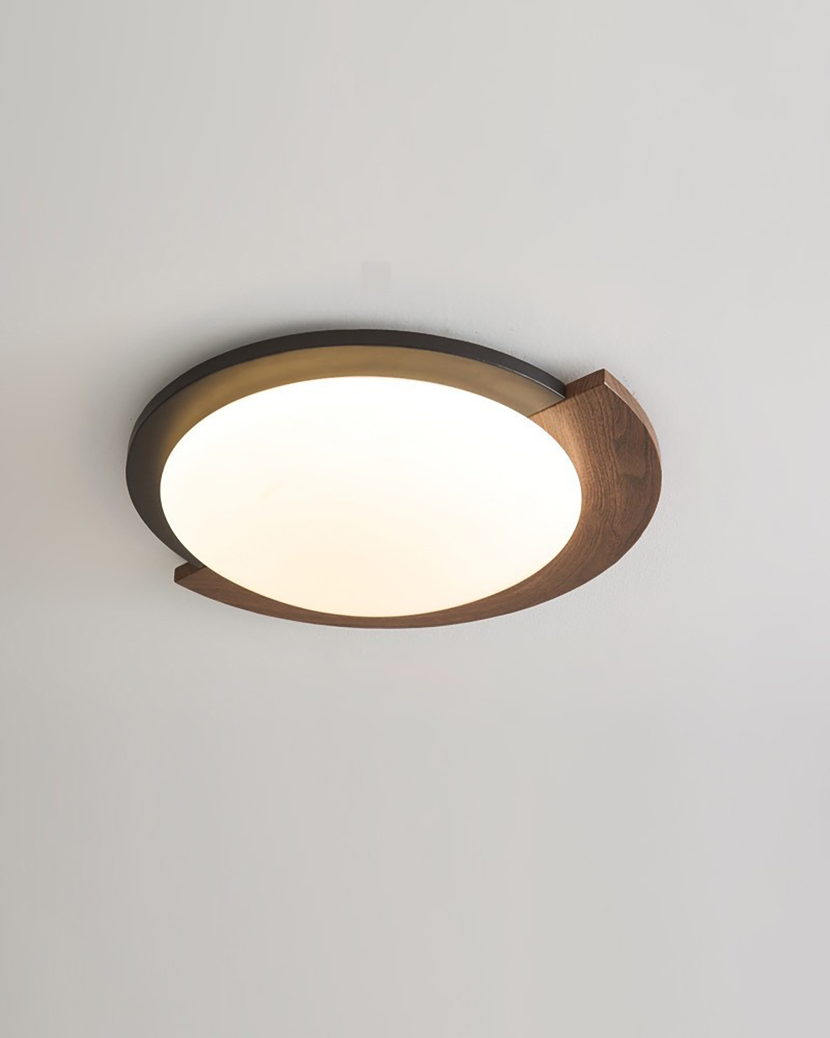 Orwyn Grain Halo Ceiling Light