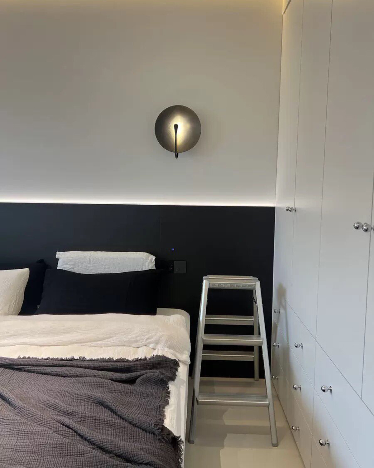 Palais Disc Wall Light