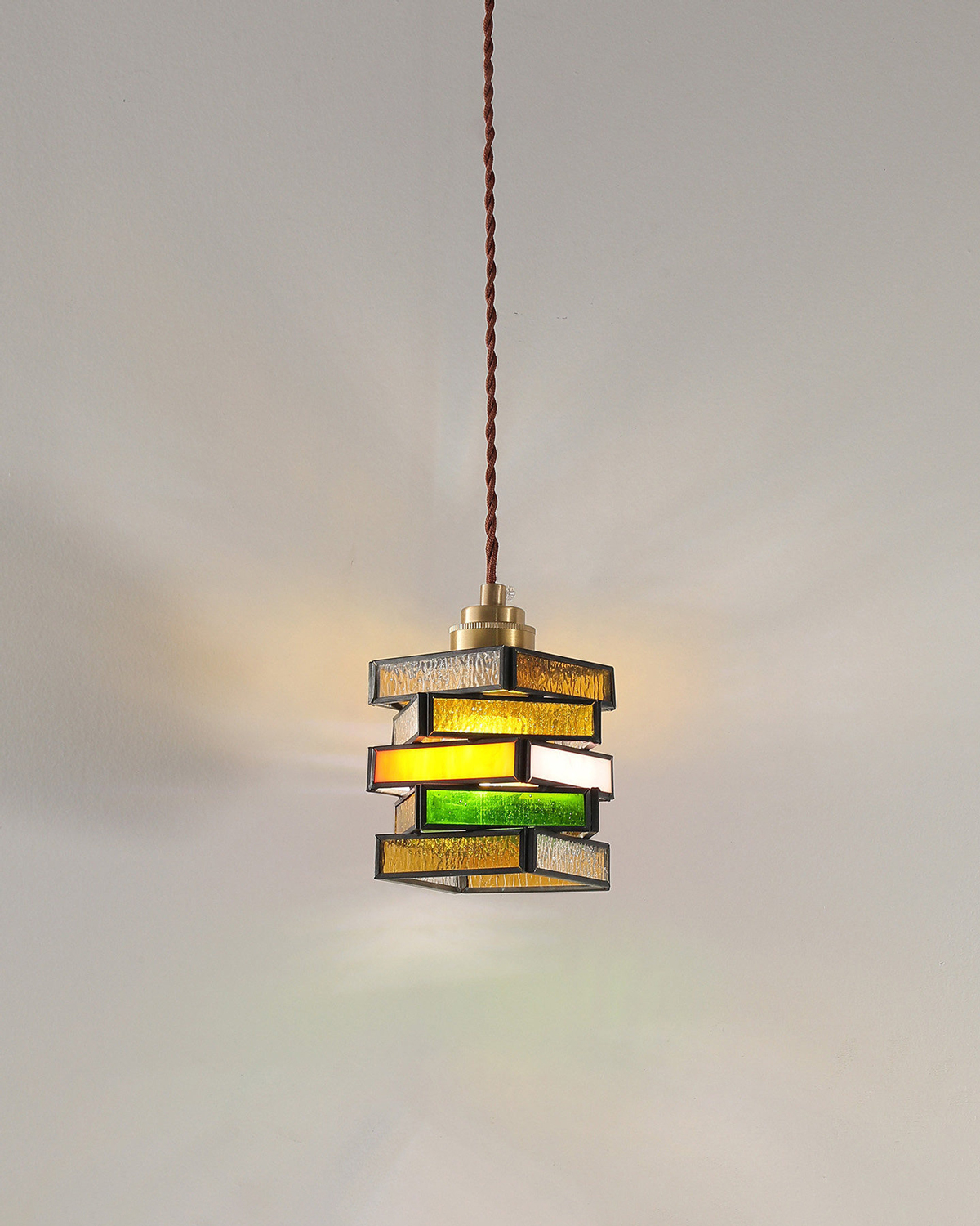 Parallax Glass Pendant Light 