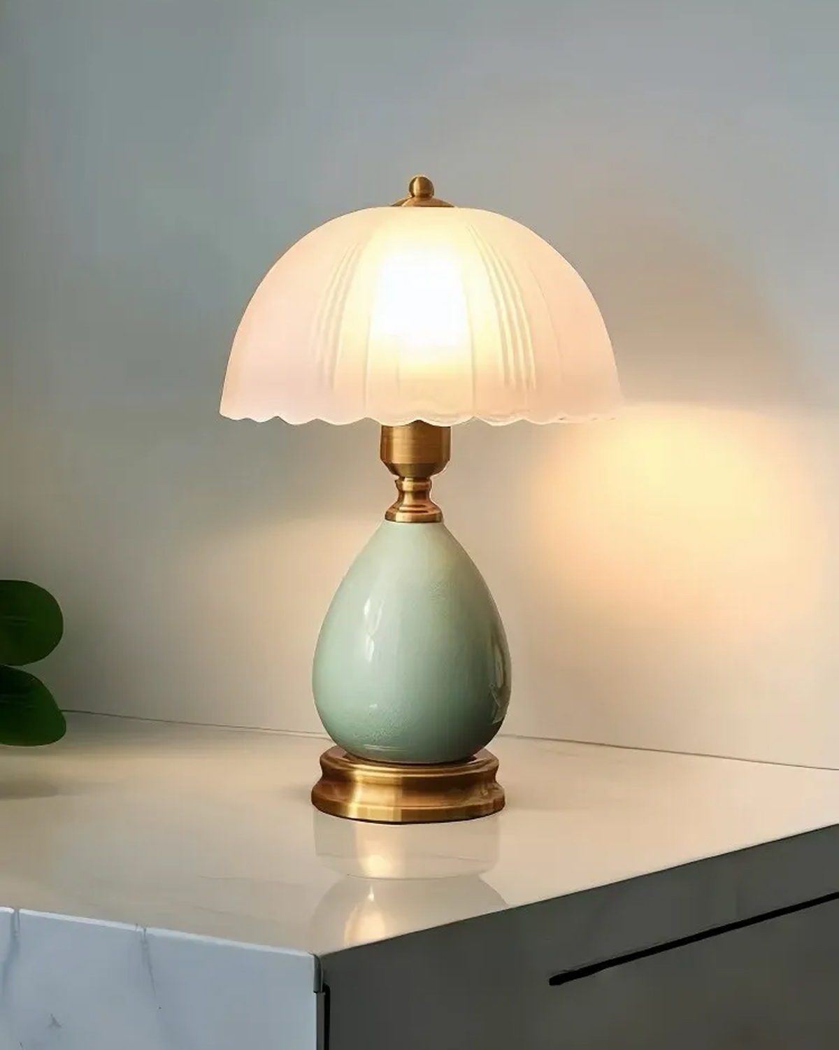Petaline Table Lamp