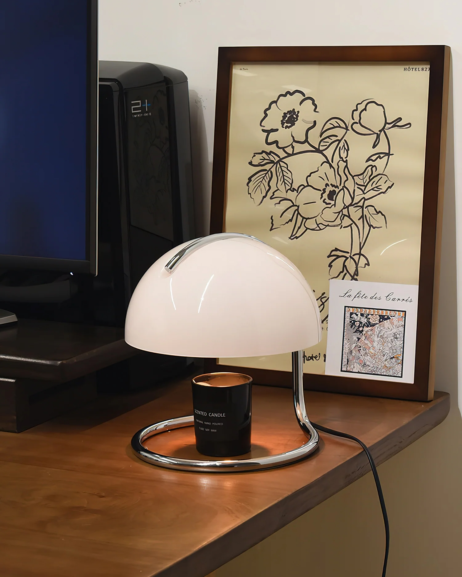 Pierre Table Lamp