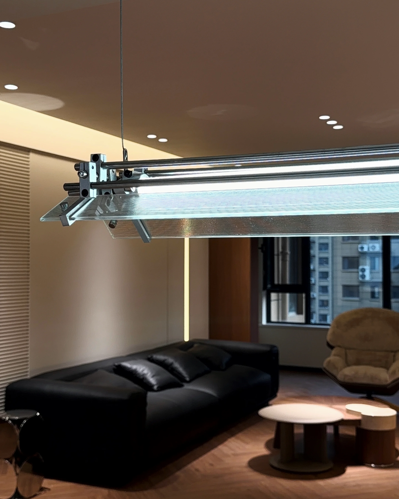 Pivot Rail Glass Linear Pendant