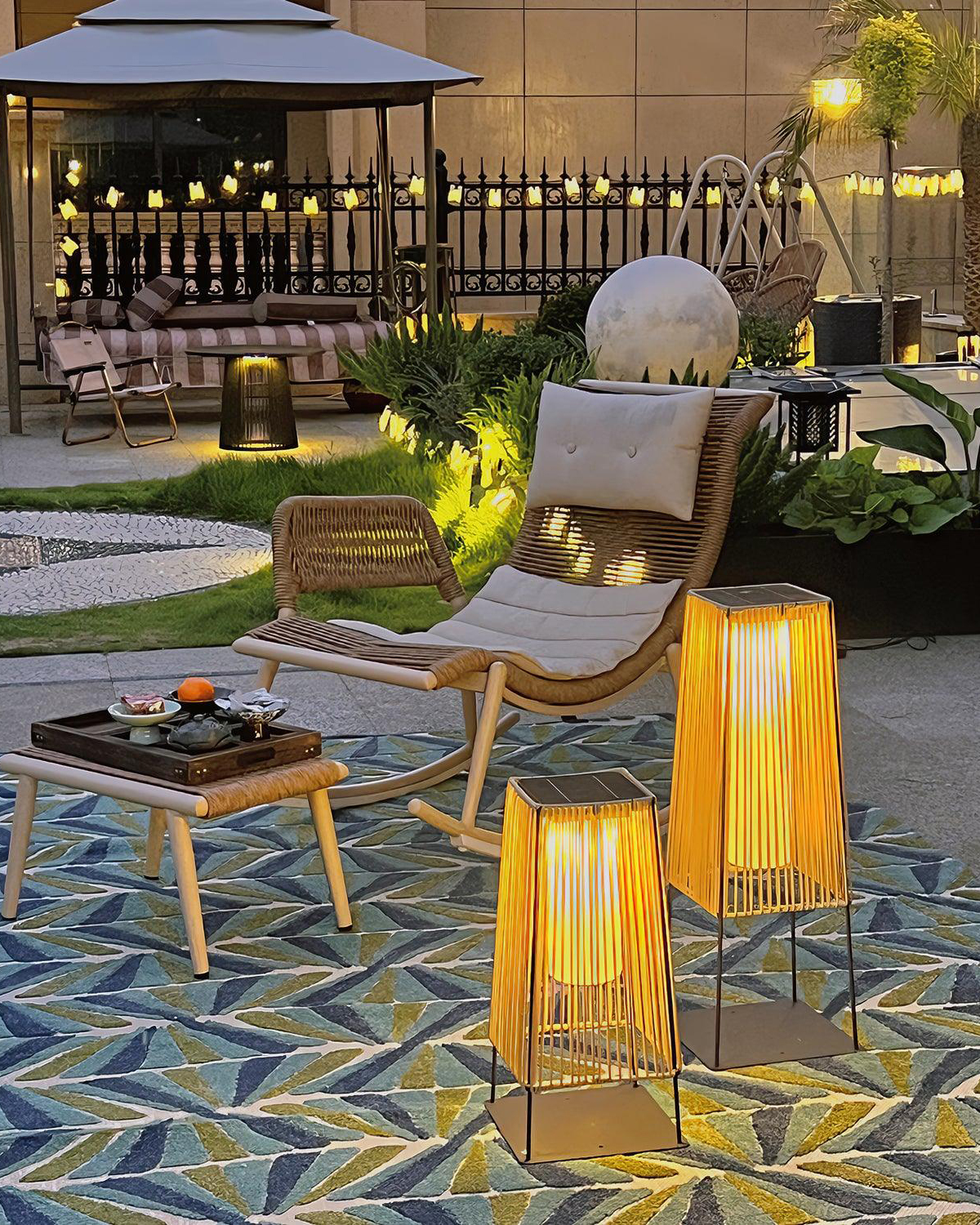 Plastic Rattan Outdoor Post Light