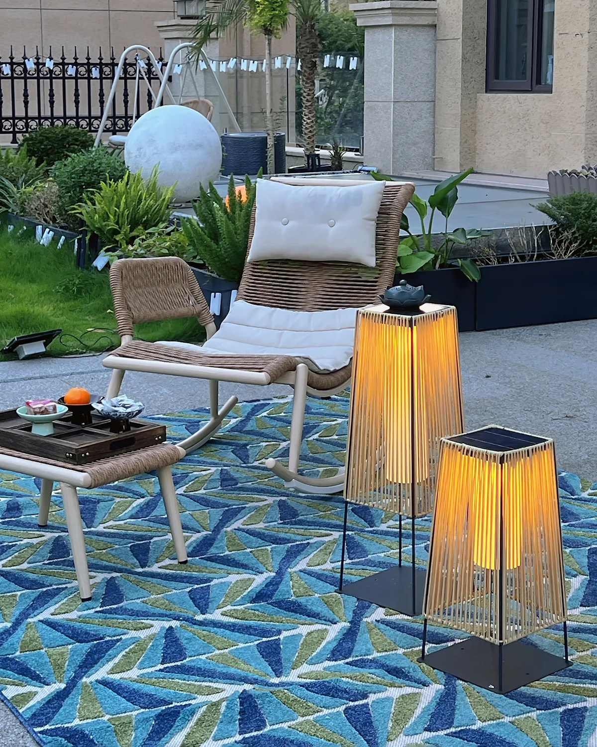 Plastic Rattan Outdoor Post Light