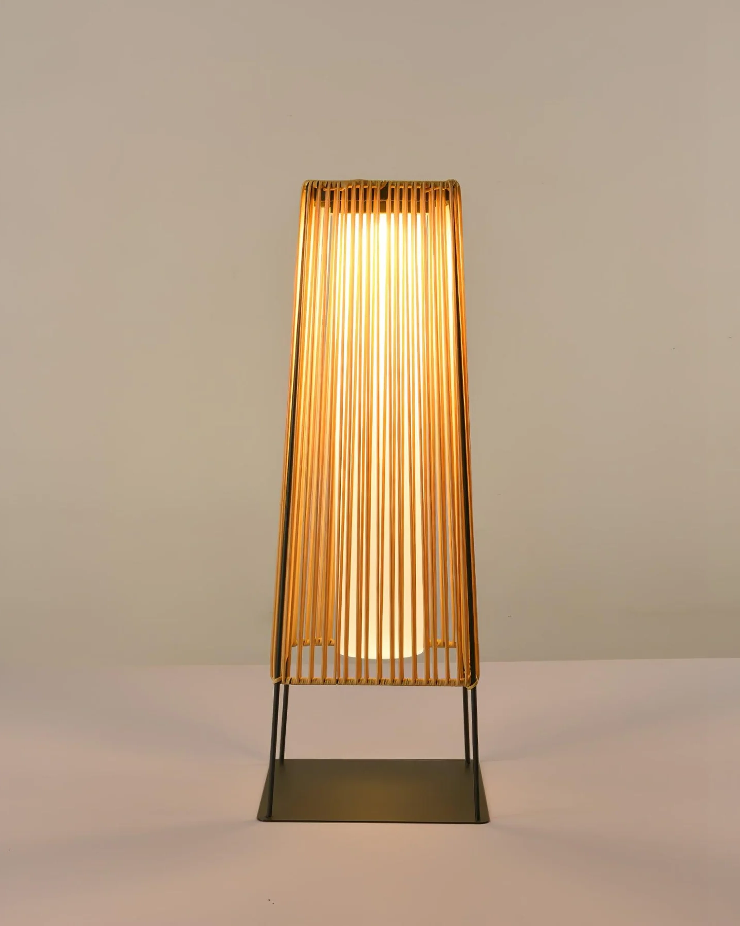 Plastic Rattan Outdoor Post Light