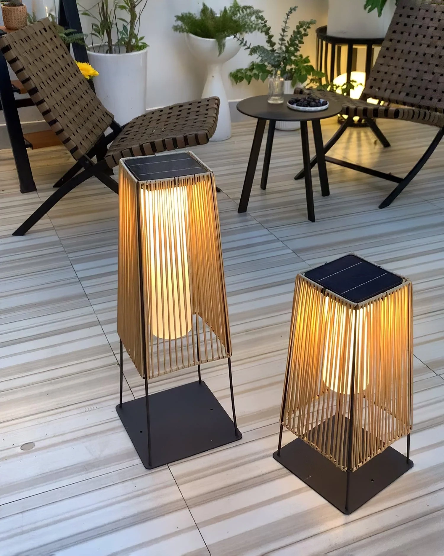 Plastic Rattan Outdoor Post Light