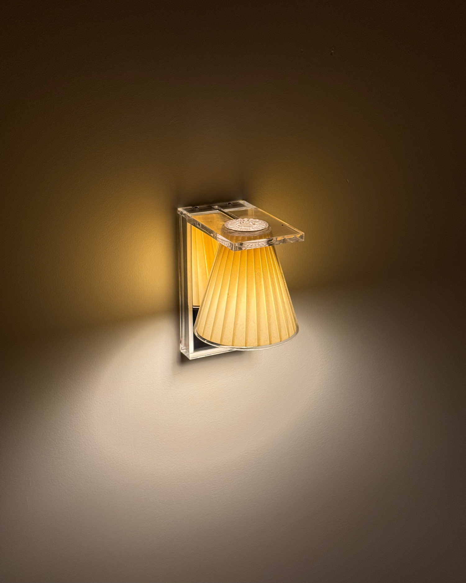 Pleated Glow Wall Sconce