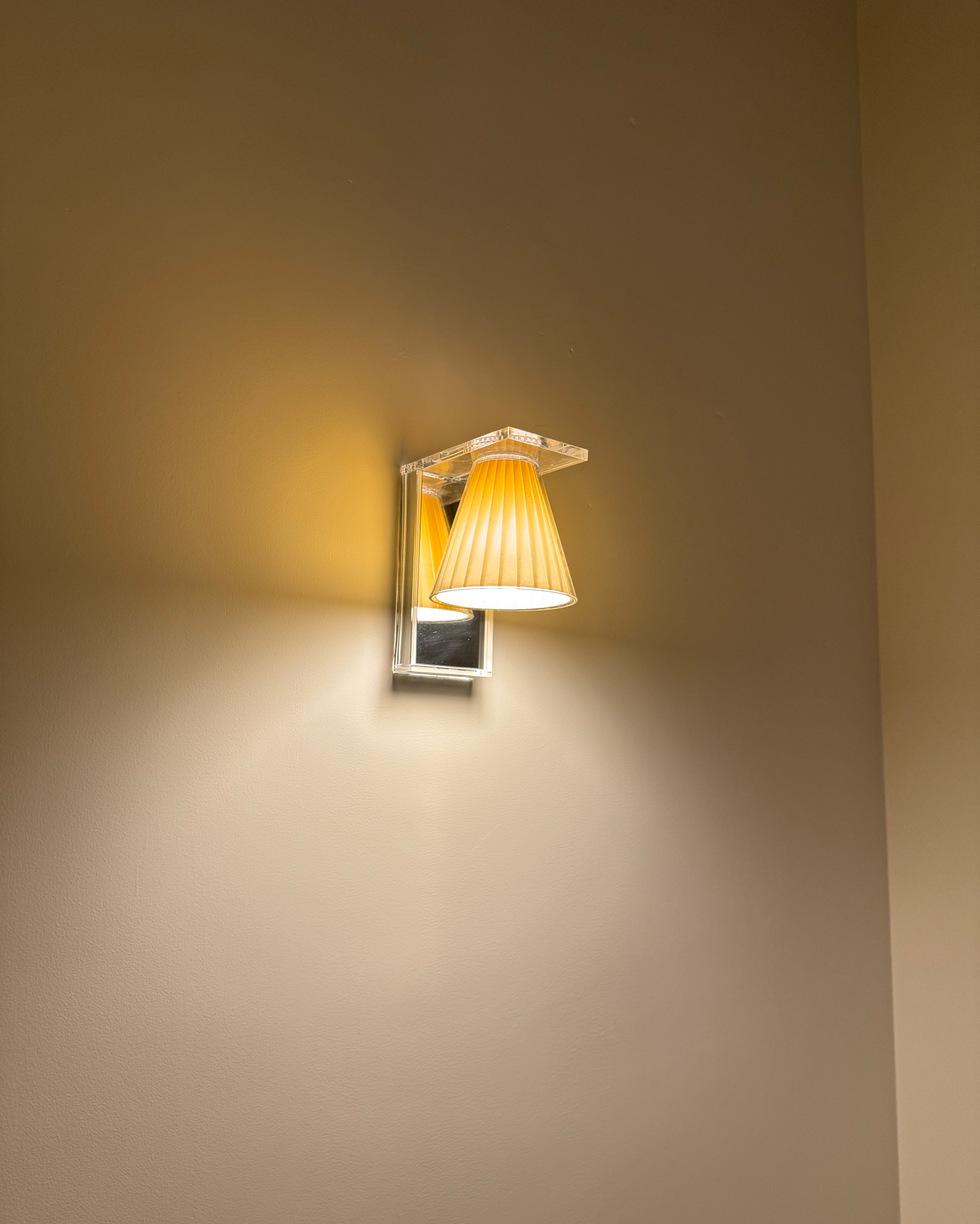 Pleated Glow Wall Sconce