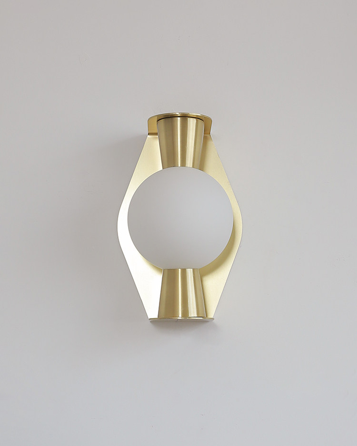 Poise Glass Wall Sconce