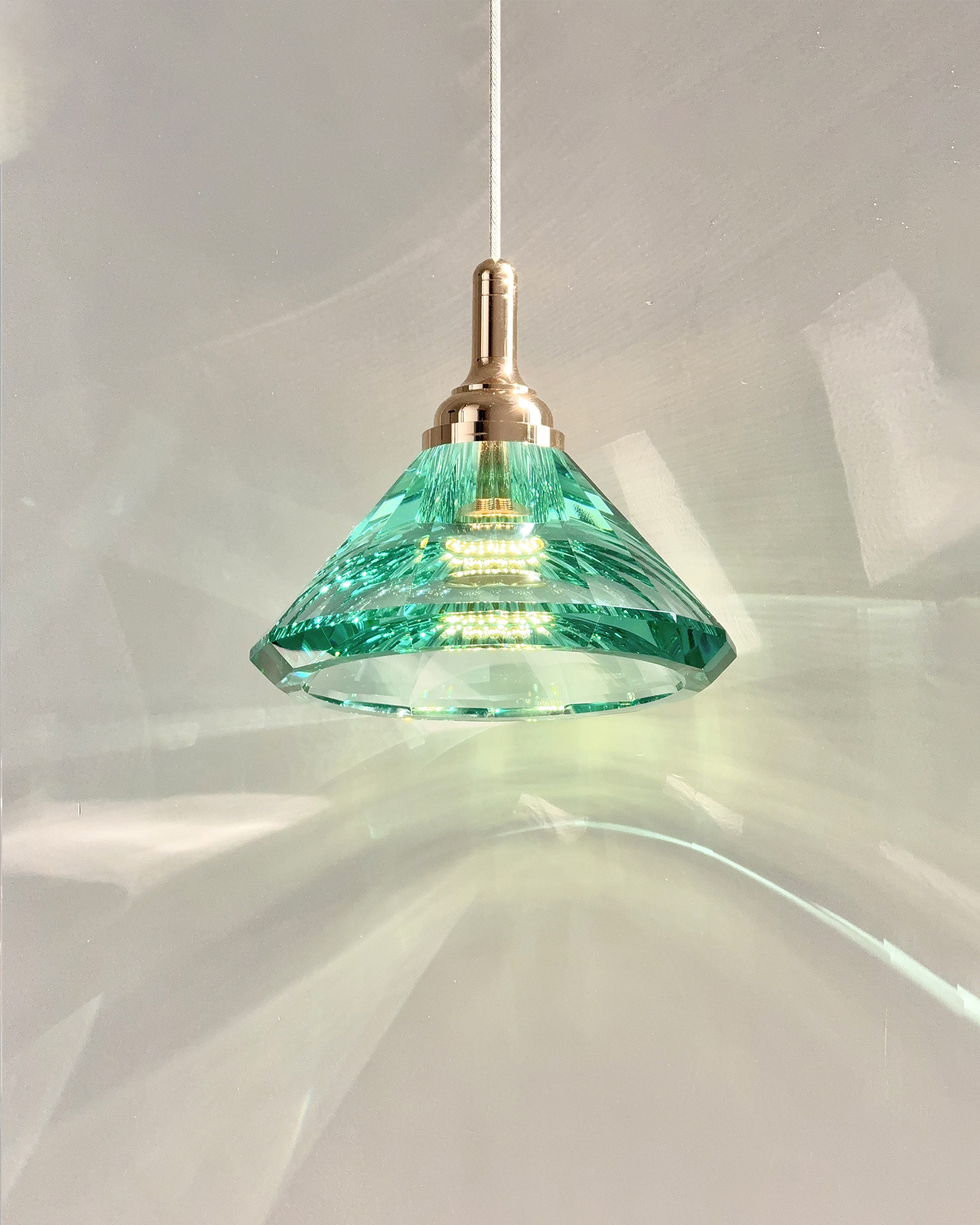 Prisma Crystal Pendant Light