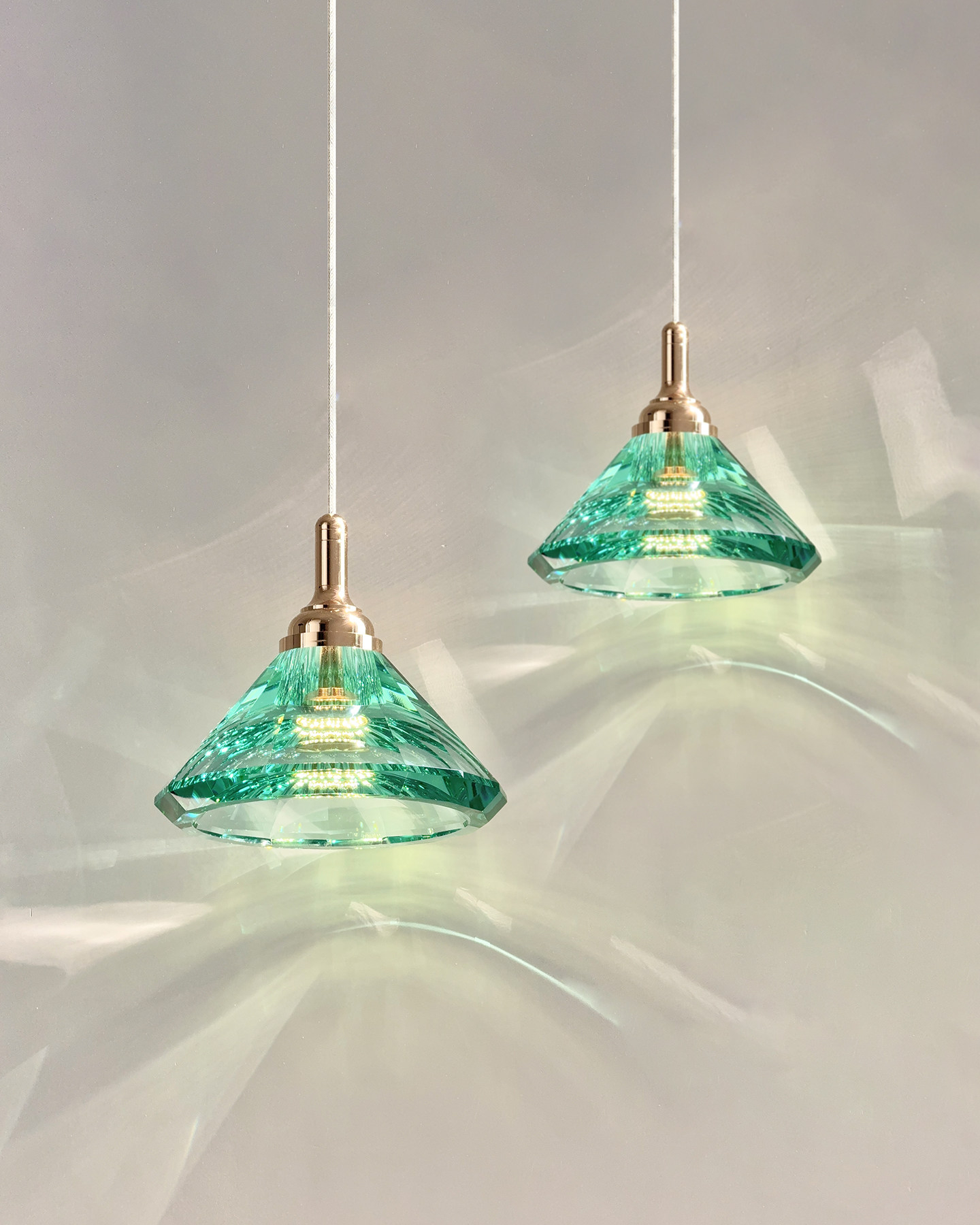Prisma Crystal Pendant Light