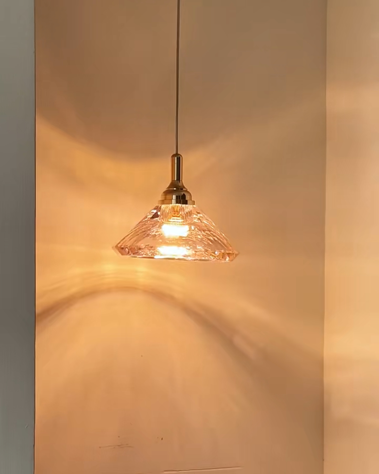 Prisma Crystal Pendant Light