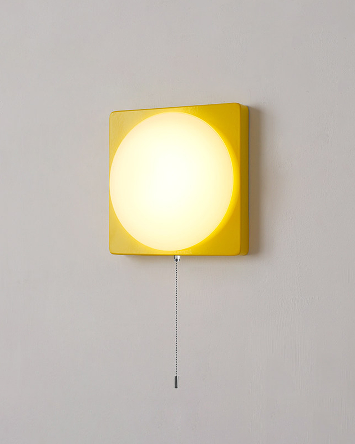 Ludo Glass Wall Sconce