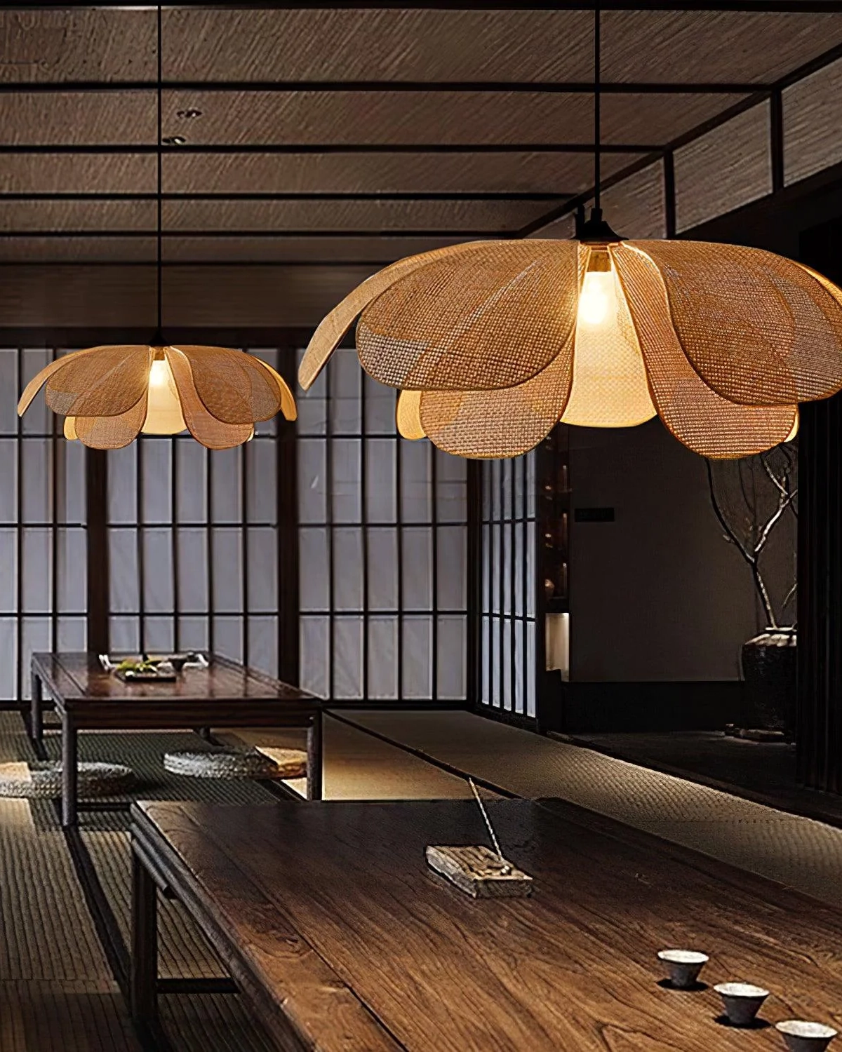 Rattan Petal Pendant Lamp