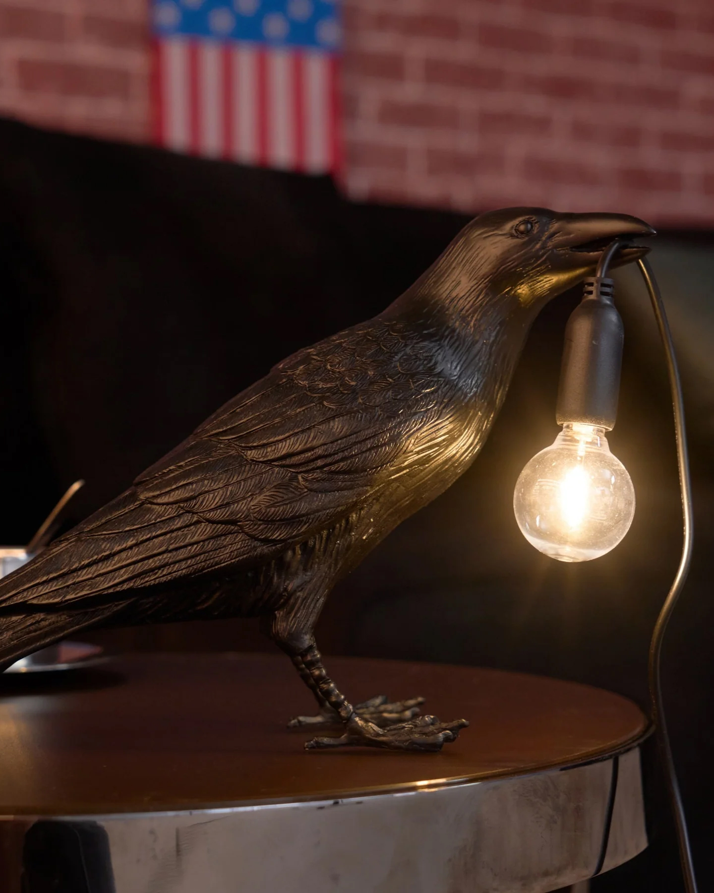 Raven Resin Table Lamp
