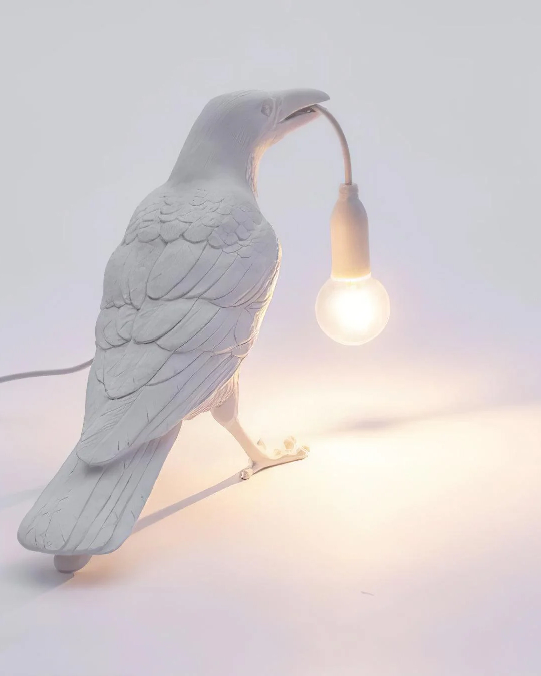 Raven Resin Table Lamp