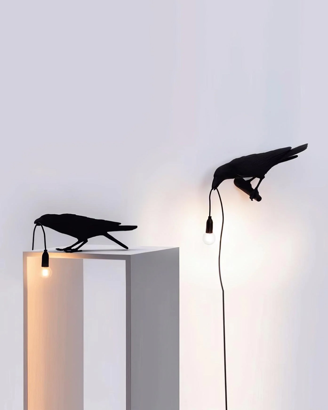 Raven Resin Table Lamp