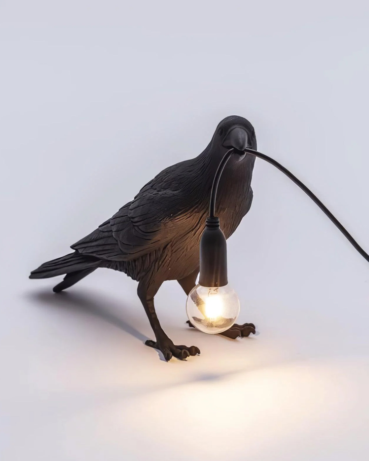 Raven Resin Table Lamp