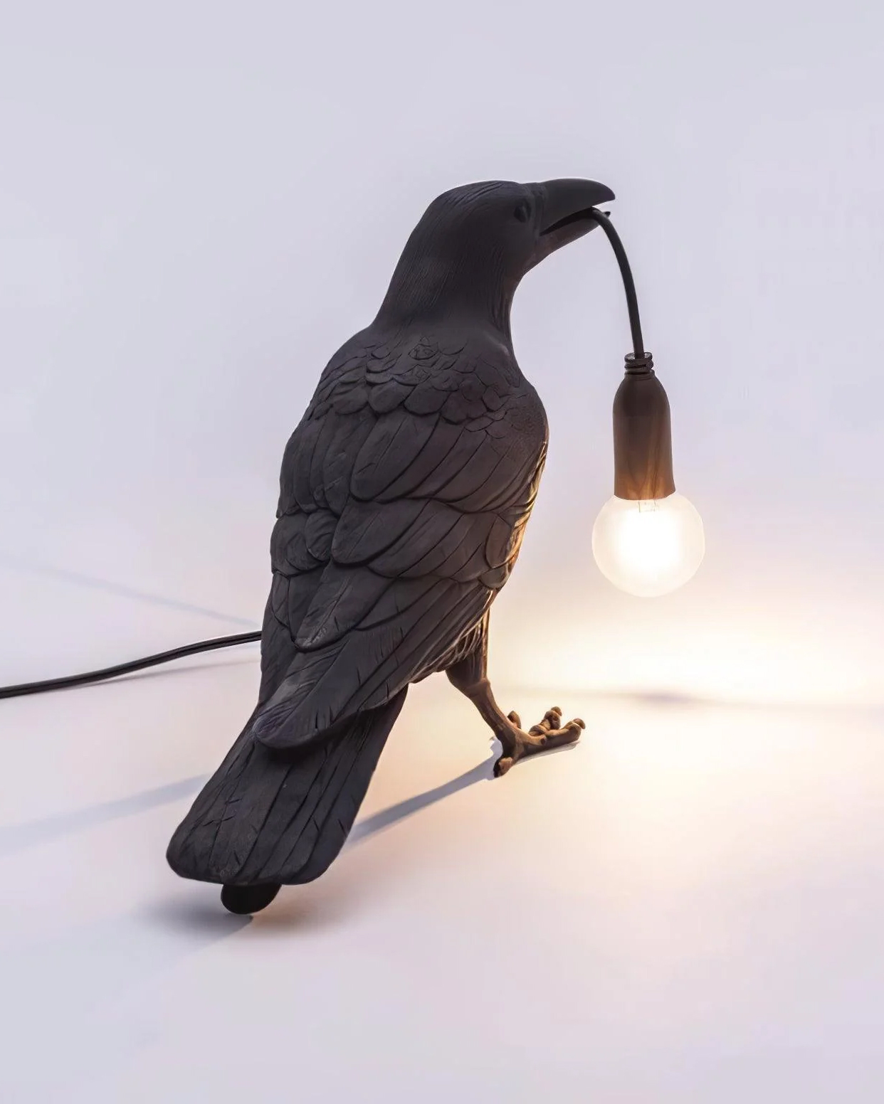 Raven Resin Table Lamp