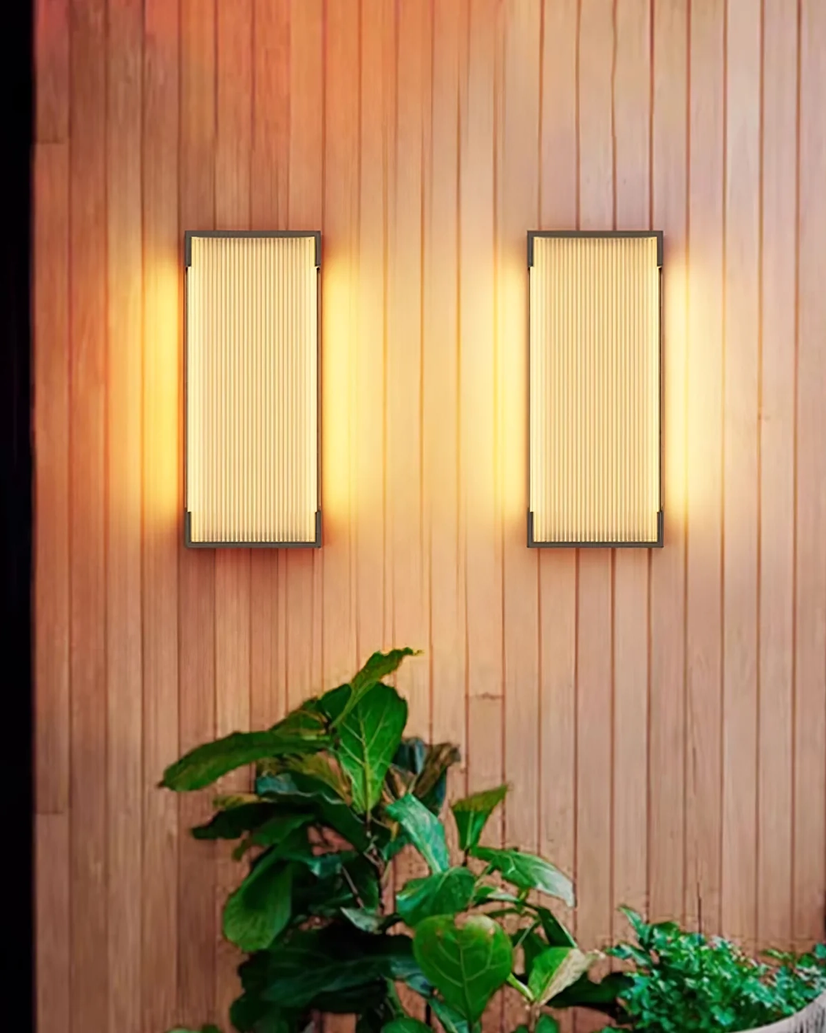 Rectangular Solar Outdoor Wall Light