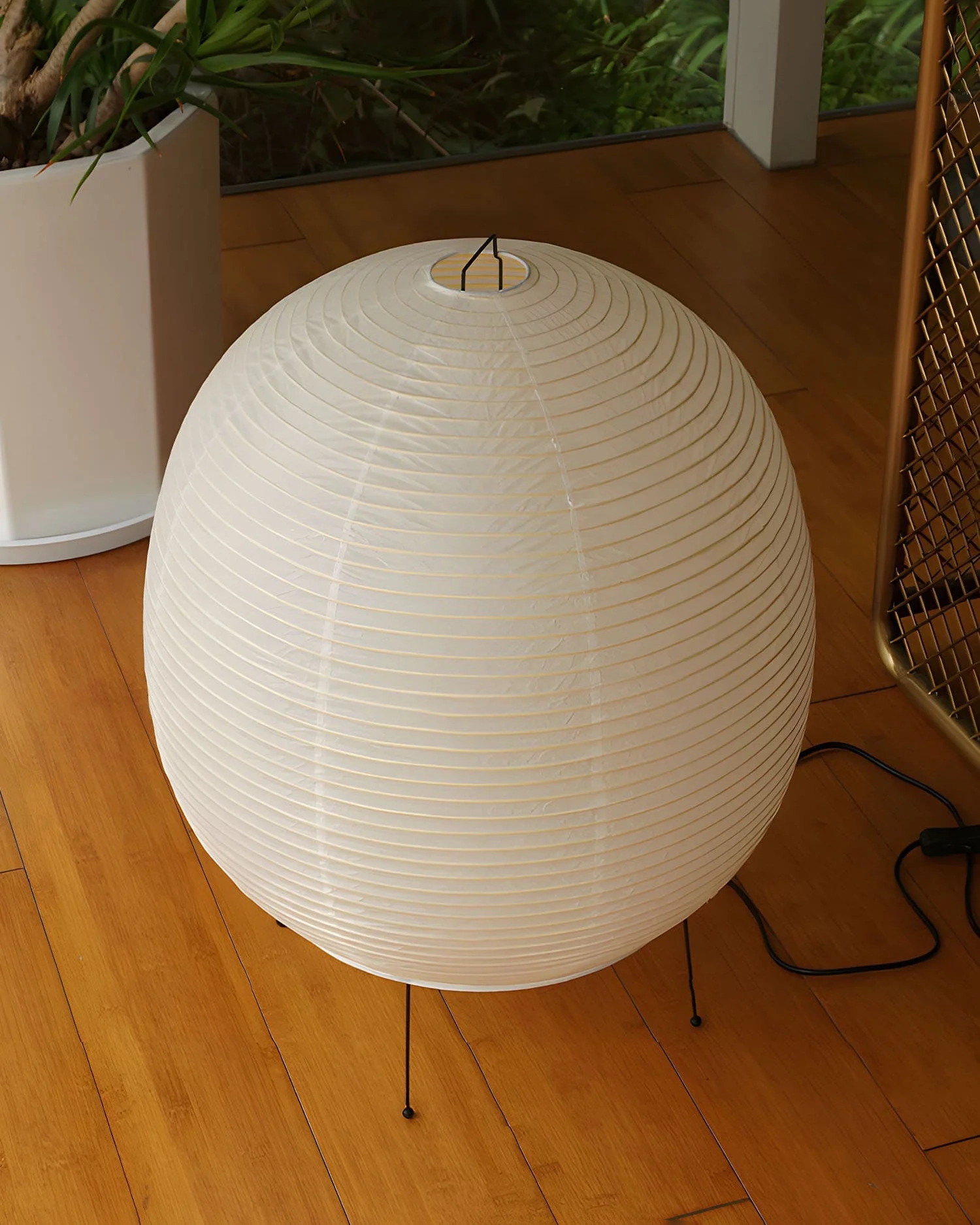 Rice Paper Lantern Table Lamp
