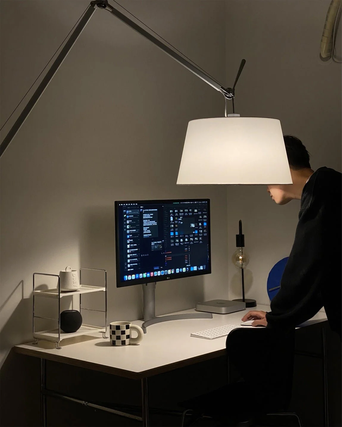 Rocker Modern Design Floor Lamp