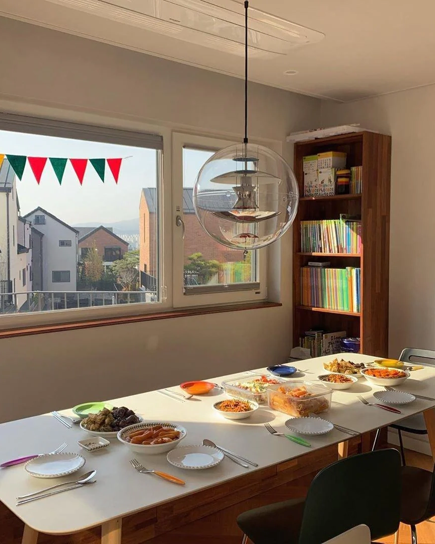 Round Sphere Pendant Lamp