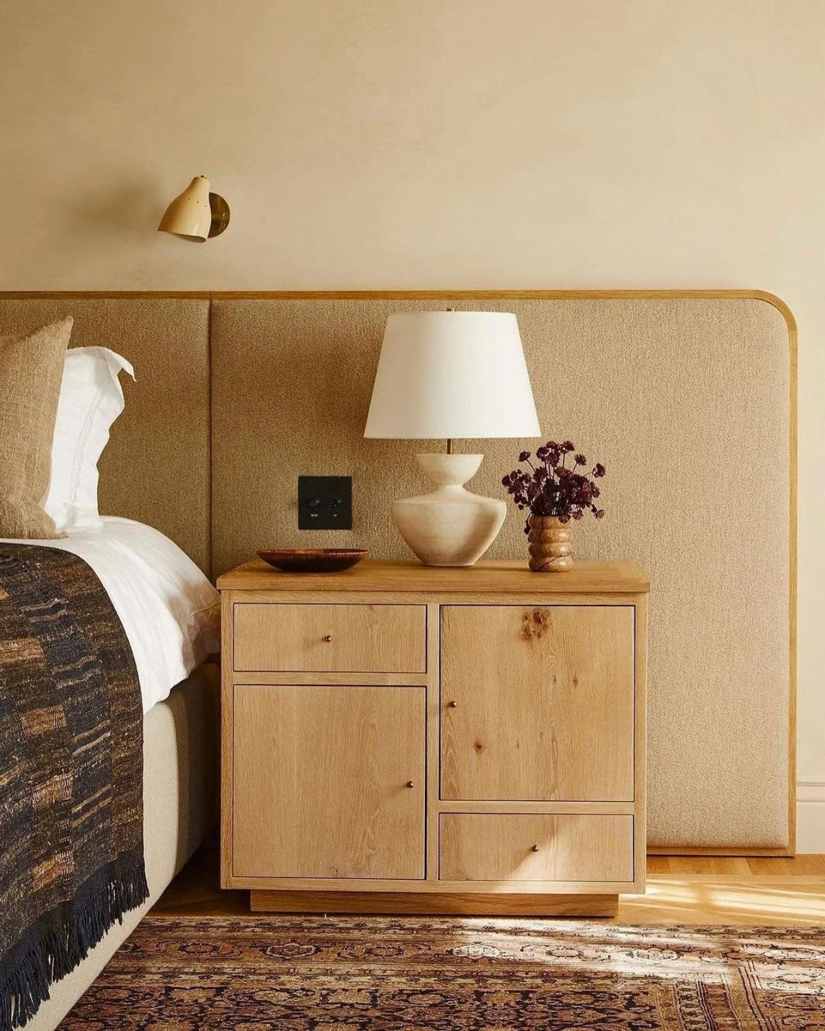 Rowan Table Lamp