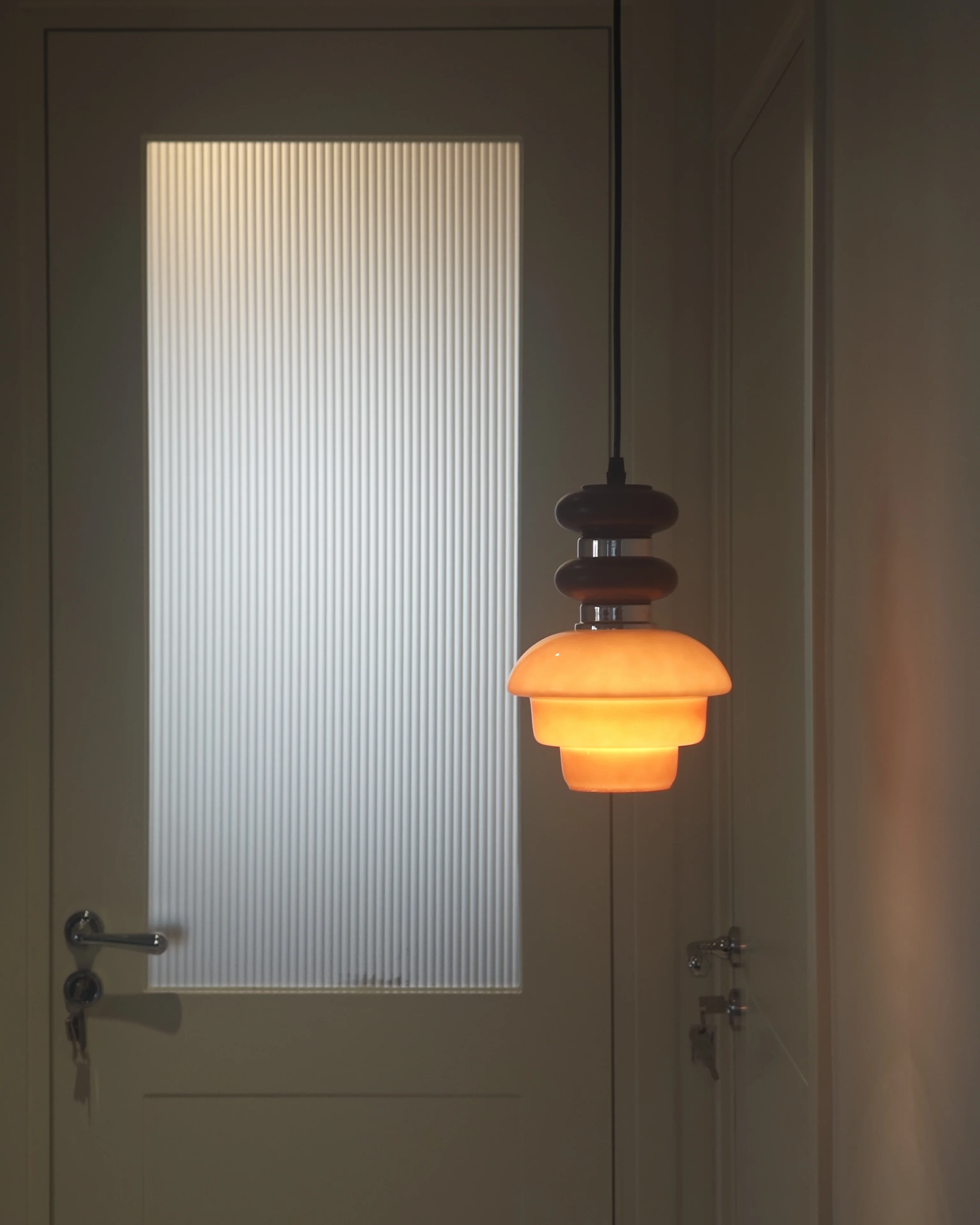 Ruby Glow Glass Pendant Light