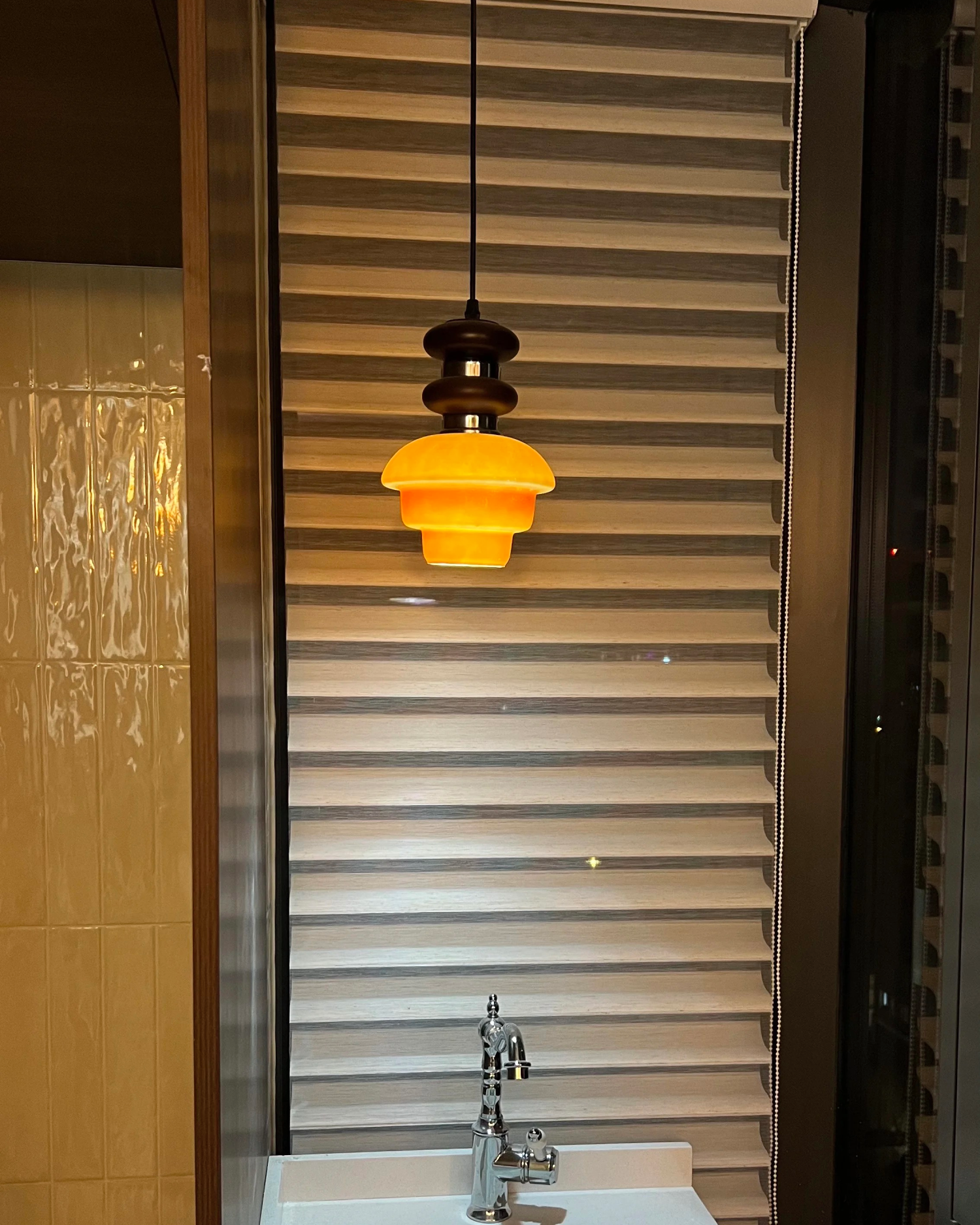 Ruby Glow Glass Pendant Light