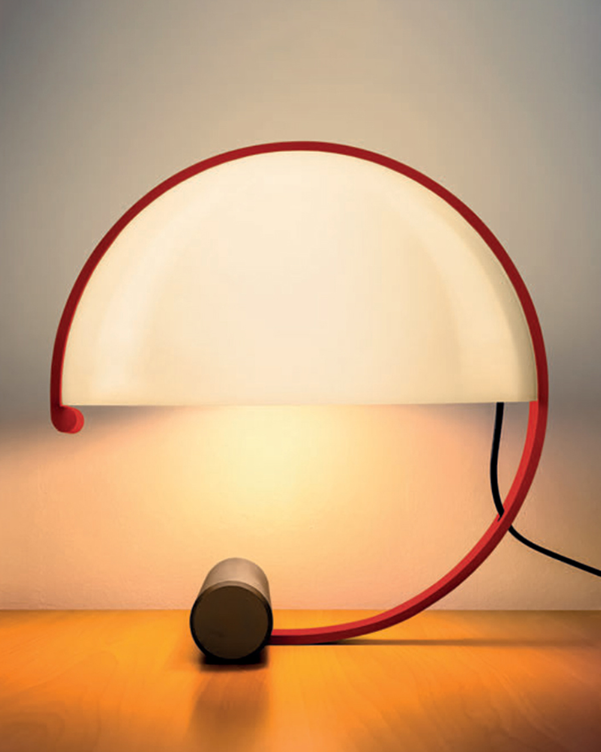 Scarlet Orbit Lamp