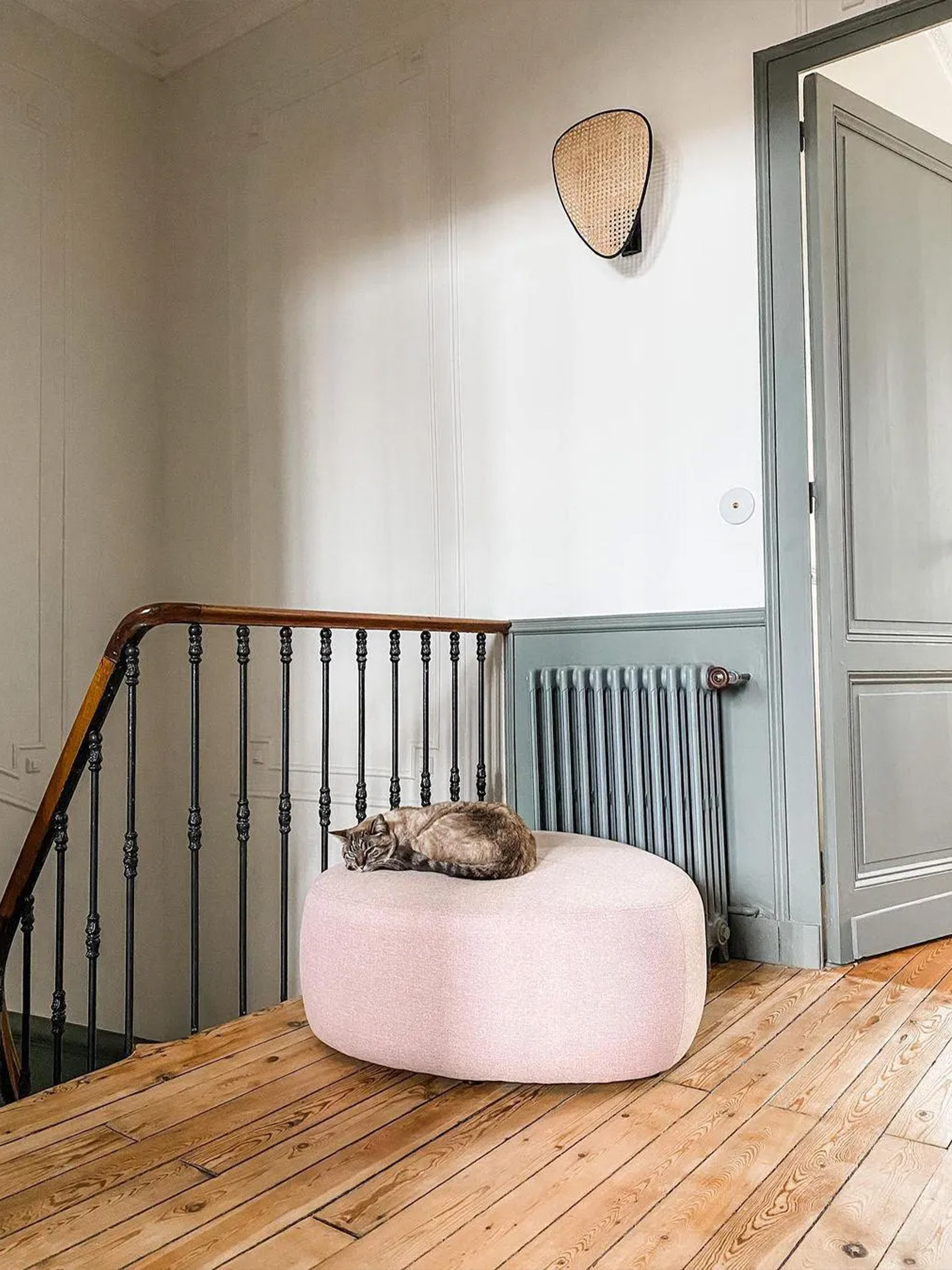 Screen Cannage Sconce