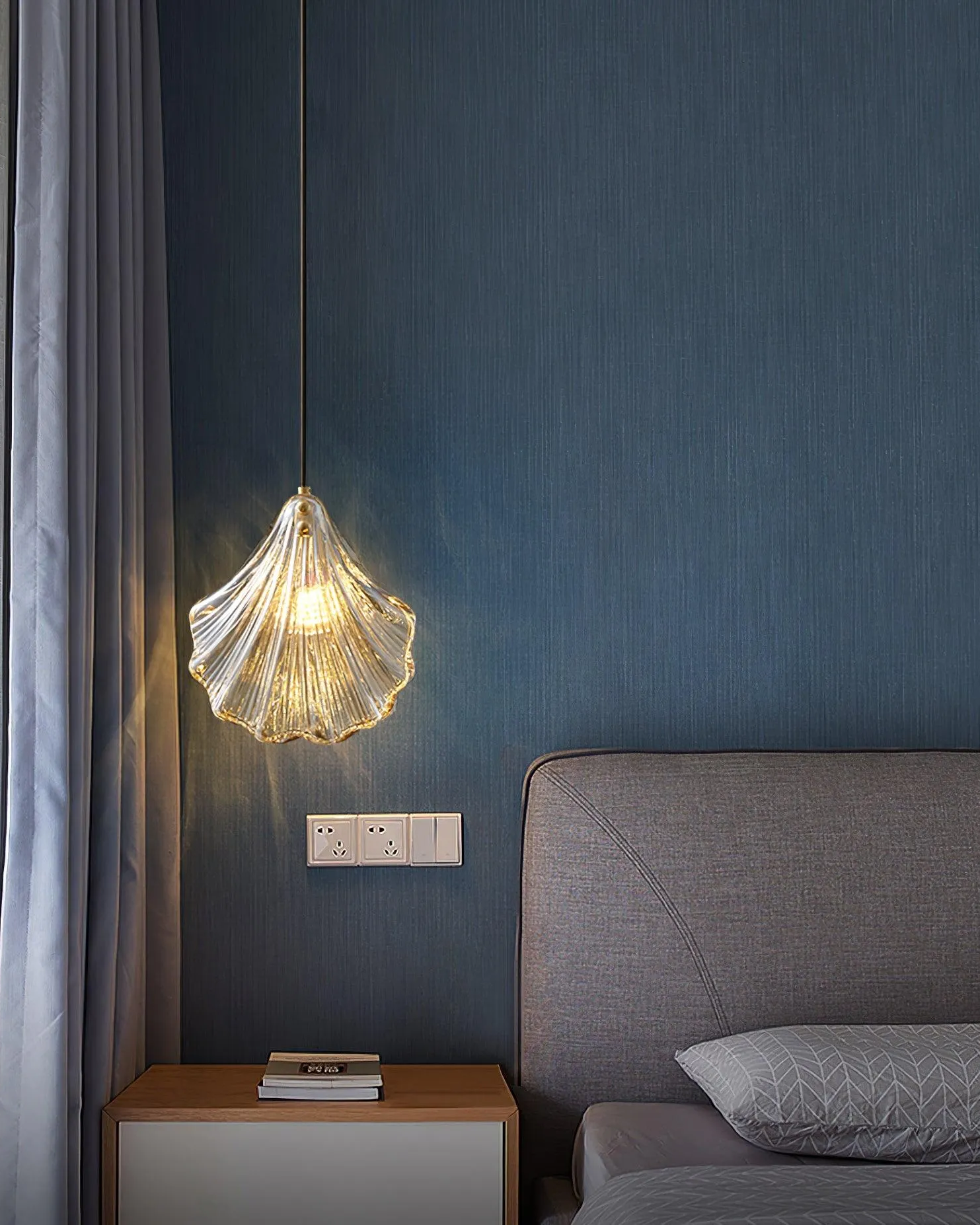 Shell Mini Pendant Light