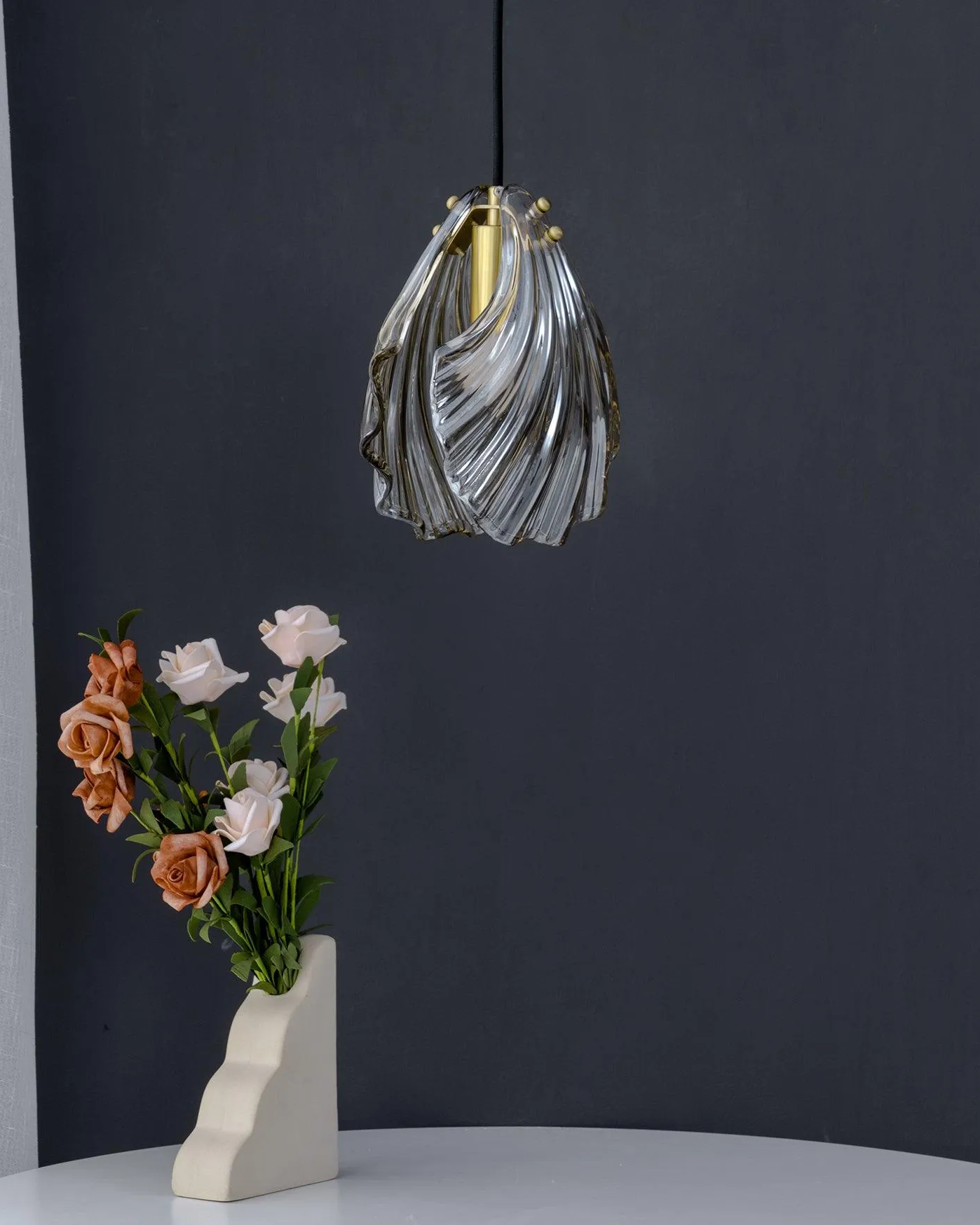 Shell Mini Pendant Light