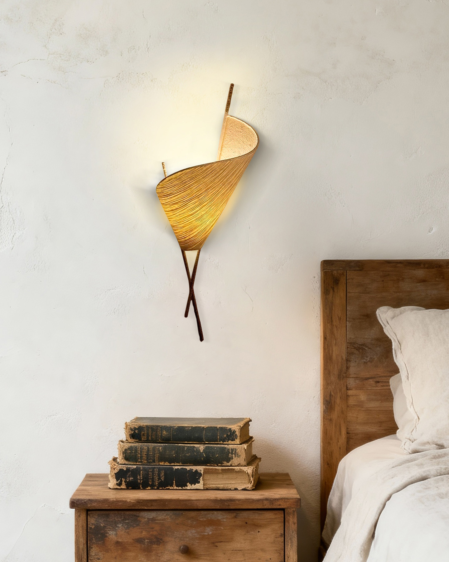 Silent Leaf Wall Sconce