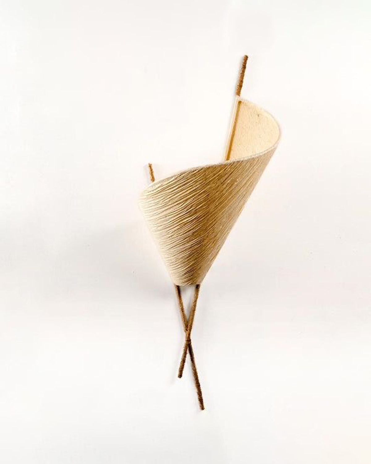 Silent Leaf Wall Sconce