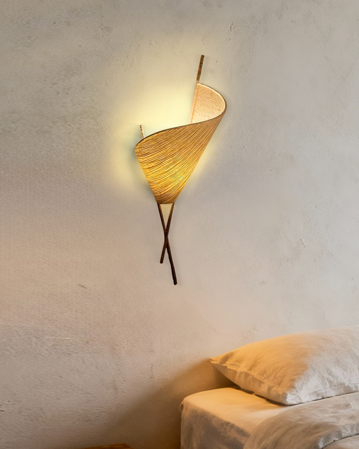 Silent Leaf Wall Sconce