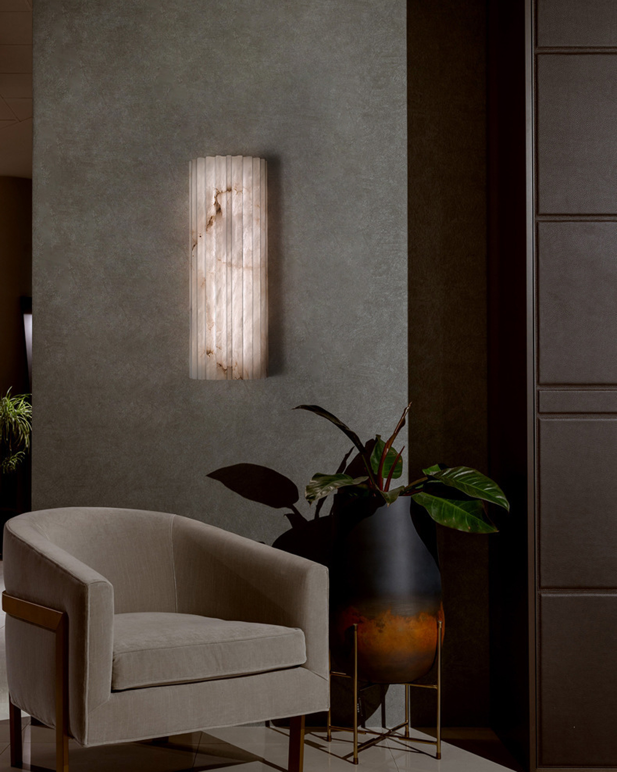 Silent Vein Wall Lamp 