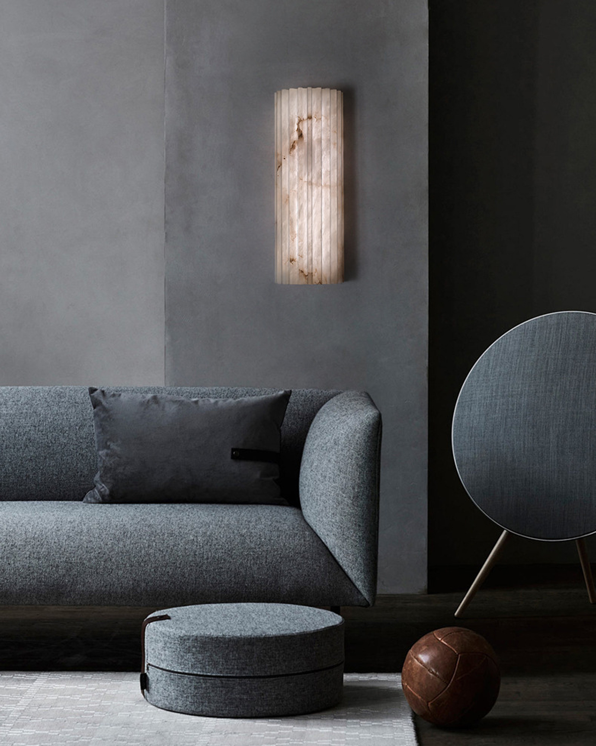 Silent Vein Wall Lamp 