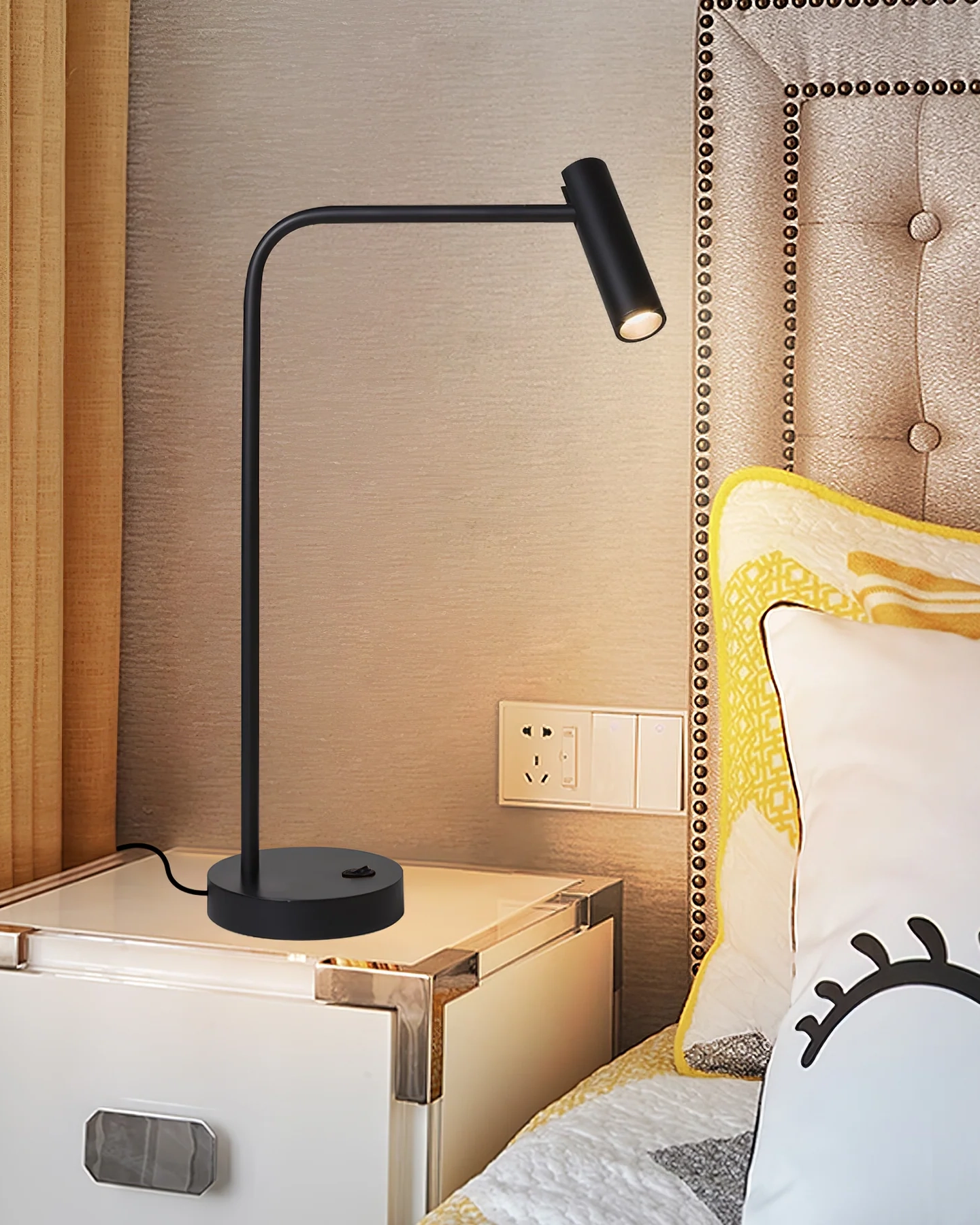 Skinny Table Lamp