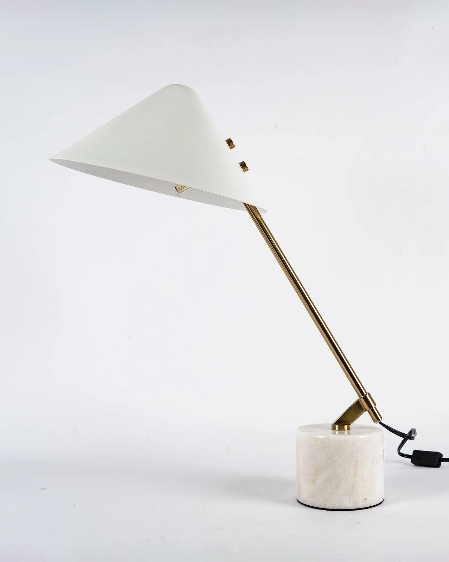 Swing White Desk Lamp