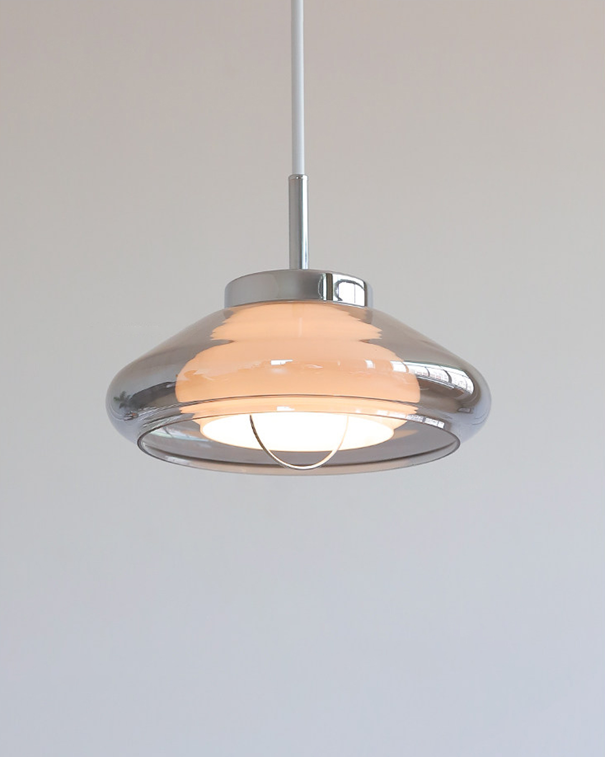  Isola Glass Pendant Light
