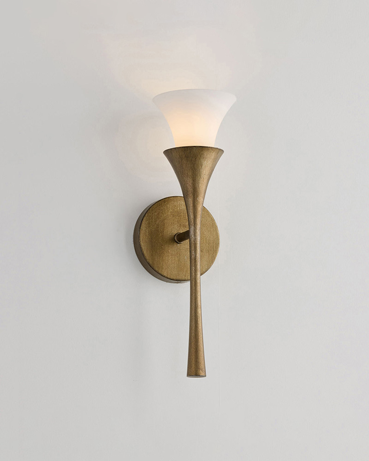 Solenne Brass Wall Light