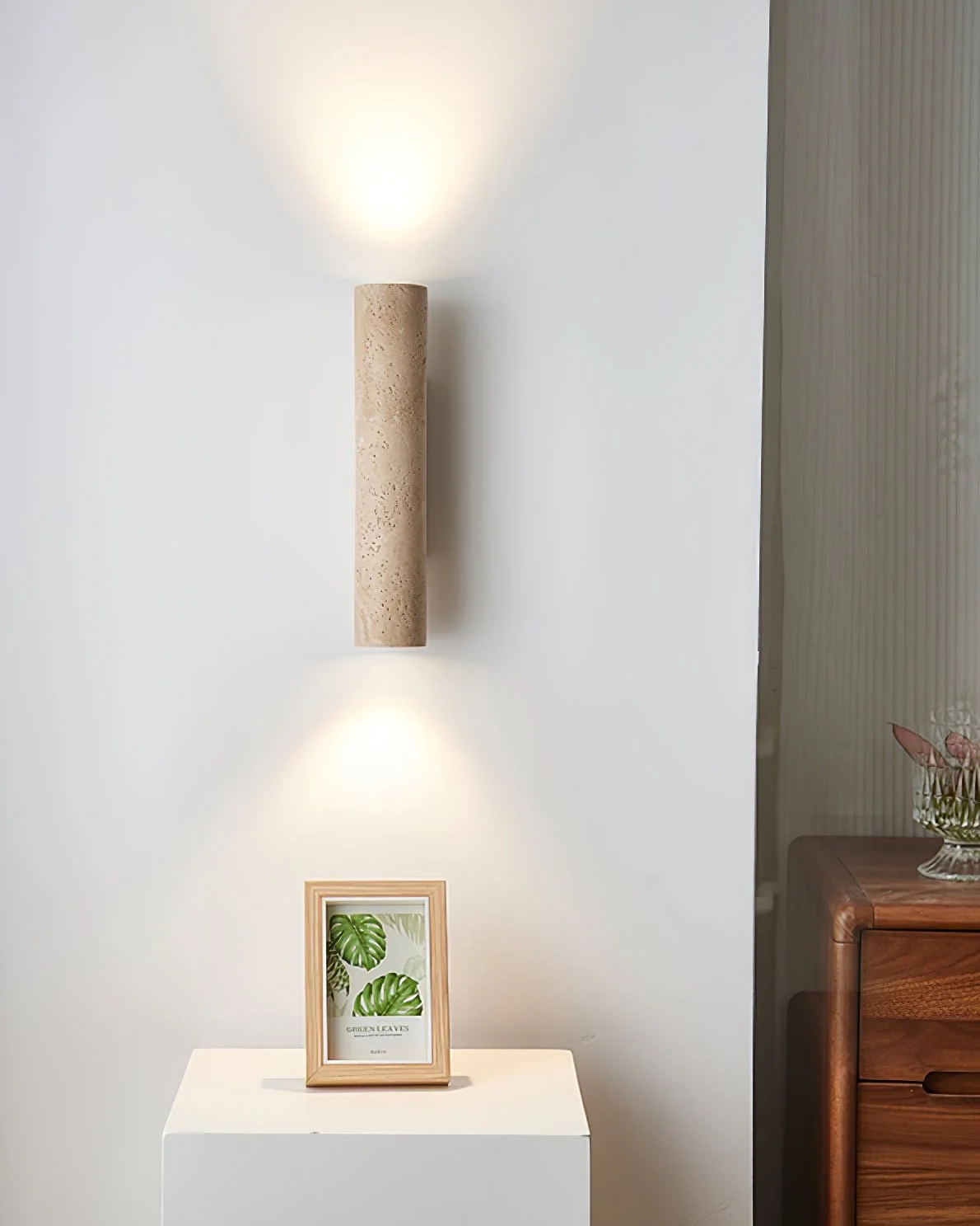 Solis Column Wall Lamp