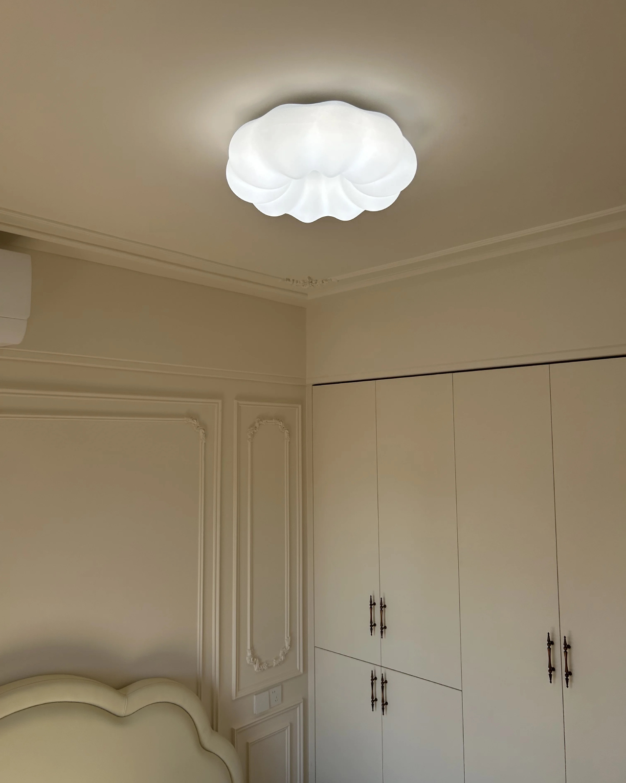 Souffle Ceiling Light