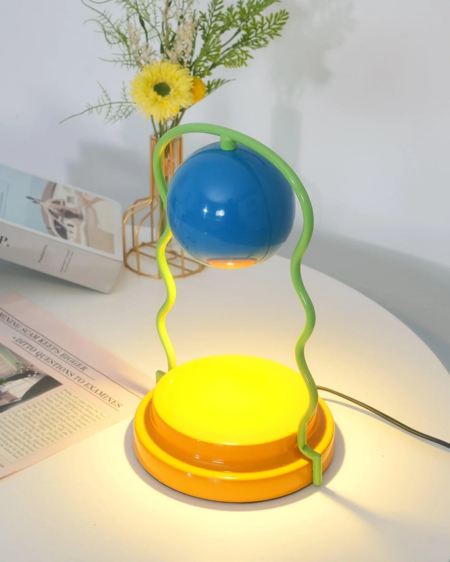 Squiggle Bright Table Lamp
