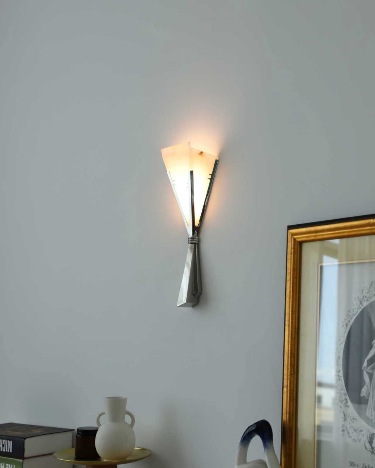Steel Bloom Wall Lamp