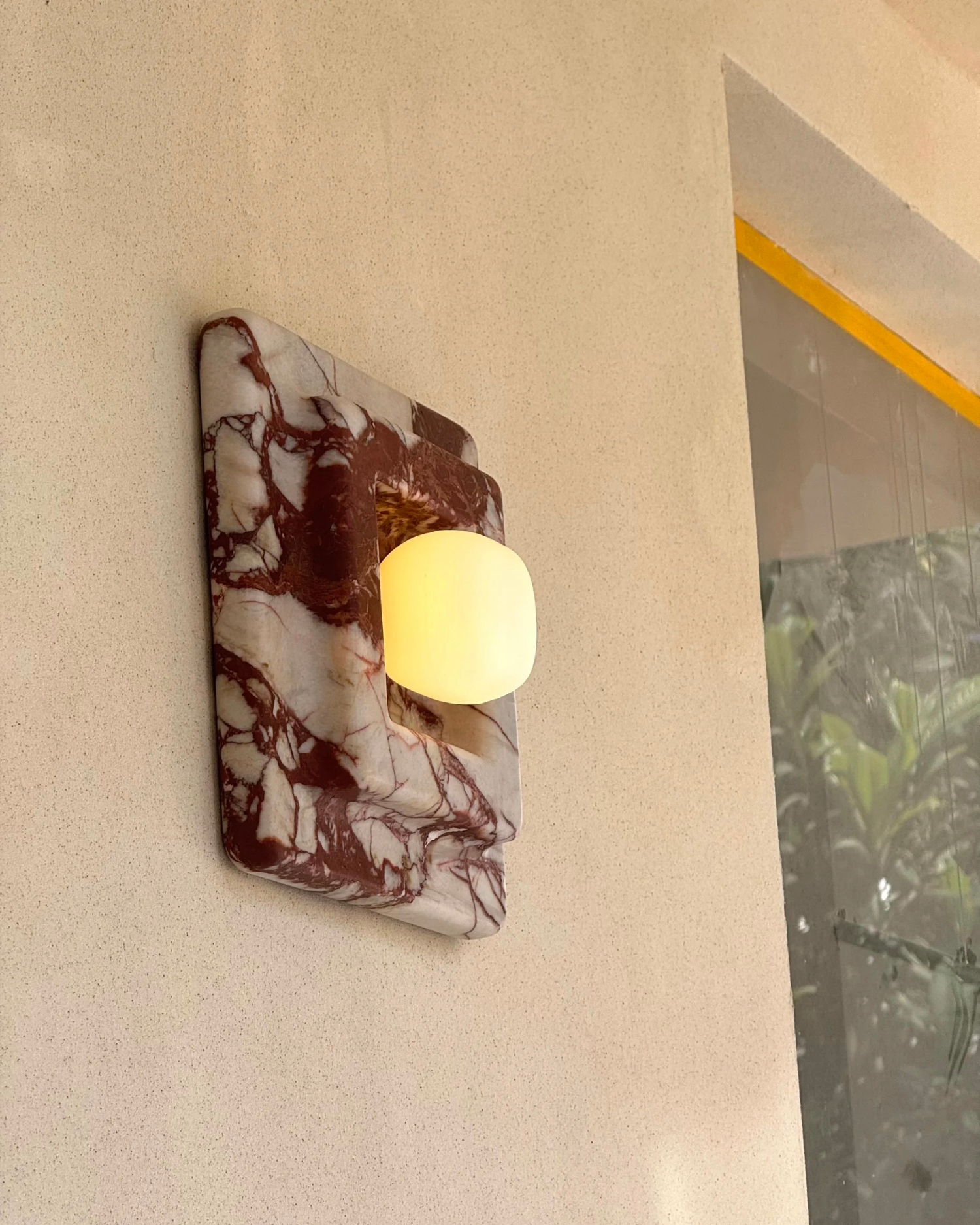 Strata Stone Wall Sconce
