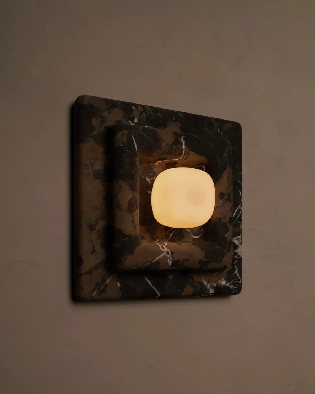 Strata Stone Wall Sconce